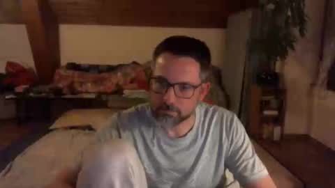 supersquirrel81 online show from January 13, 6:48 pm