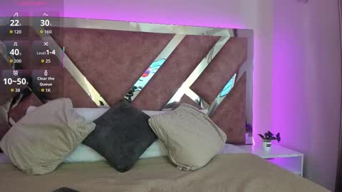 Susann online show from November 3, 7:15 pm