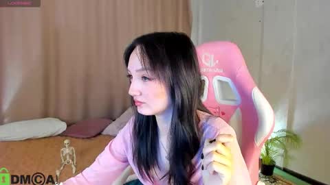 Annie online show from October 24, 1:28 am