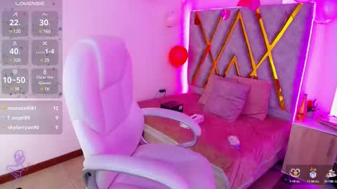 Susan online show from February 22, 11:46 am