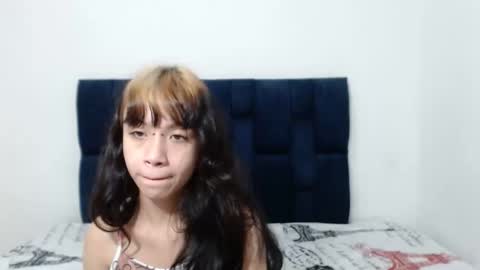 susana_petite420 online show from February 16, 8:10 am