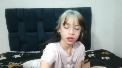 susana_petite420 online show from February 27, 10:33 am