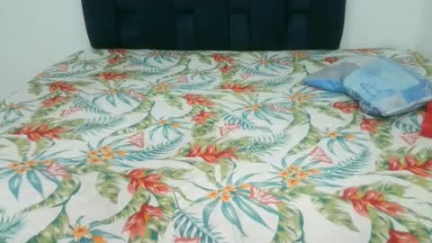 susana_petite420 online show from February 3, 11:47 pm