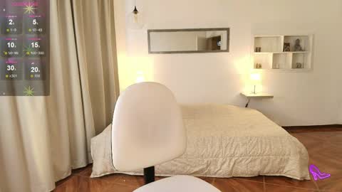 Susana online show from June 6, 7:42 pm