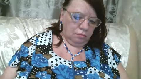 SusanaAhSun online show from March 6, 3:02 pm