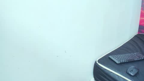 Snapshot of susanastark chatting on October 10, 5:35 am susanastark online show from October 10, 5:35 am