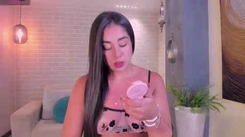 Sussy Bell online show from October 10, 8:35 pm