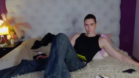 swag_owner online show from June 11, 12:32 am