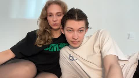 Denis and Mia online show from April 14, 12:30 pm