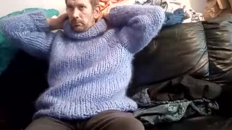 sweaterboy666 online show from November 20, 10:25 am