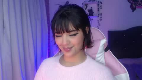 sweeetkittyy22 online show from June 13, 6:24 am