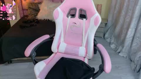 sweet__thang online show from November 6, 5:10 am