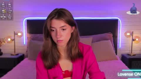 sweet__vikki online show from September 26, 12:24 pm