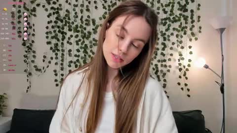 Alice online show from October 17, 7:56 am