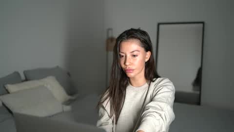 Dorothea online show from November 2, 9:04 pm