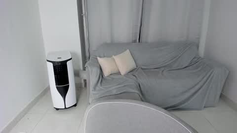 Anie online show from February 2, 2:48 am