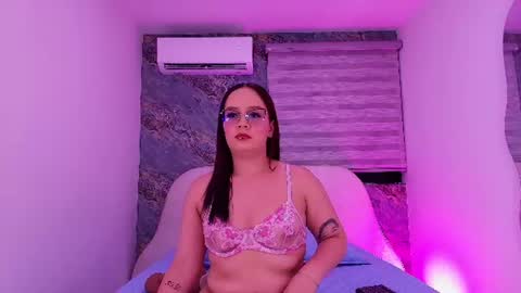 Ariel online show from July 17, 3:30 am