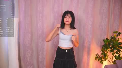 My name is Margo Please Thumbs up me   online show from January 10, 4:51 am