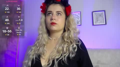 Bella Valery online show from November 3, 10:11 pm