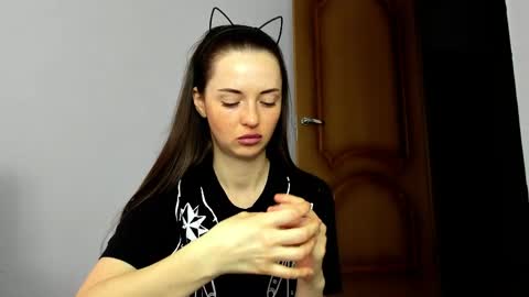 Christina online show from April 8, 9:34 am