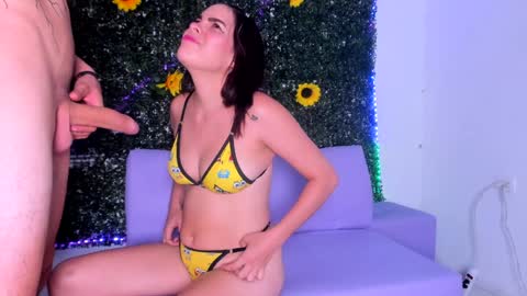 Snapshot of sweet_bunny29 chatting on January 22, 8:38 pm x Angelica Daniels - mod Tio willy online show from January 22, 8:38 pm