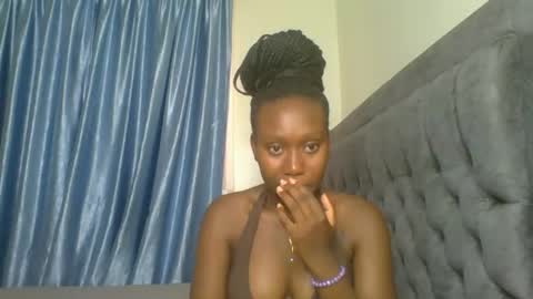 Camila online show from November 4, 5:42 am