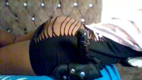 sweet_cherry007 online show from June 11, 3:04 am