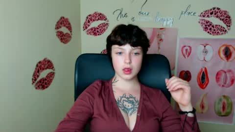 Ivy online show from July 2, 6:46 pm