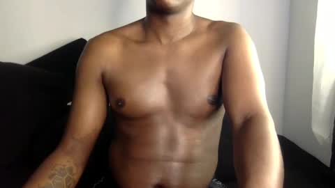 Snapshot of sweet_couples5 chatting on February 24, 3:55 am cutie cam0 online show from February 24, 3:55 am