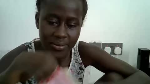 sweet_diva19 online show from September 15, 12:39 pm
