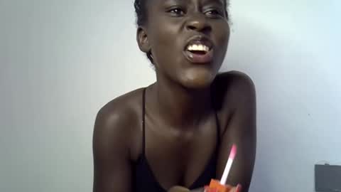 sweet_diva19 online show from September 23, 8:48 pm