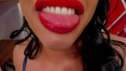 sweet_eliizabeth online show from April 8, 12:19 pm