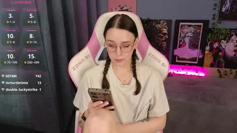 Alice online show from March 19, 5:57 am