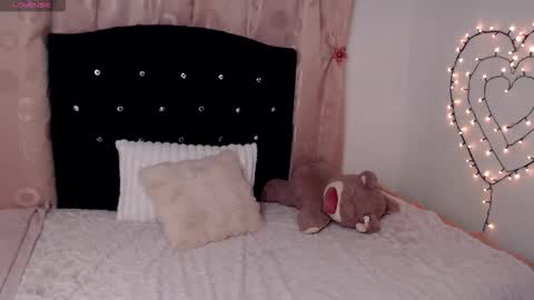 Hannah online show from February 1, 11:07 am