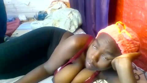 sweet_hennessey online show from June 11, 6:44 am