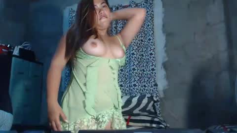 sweet_kelly11 online show from December 4, 8:50 am