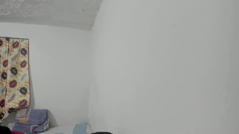 sweet_kitty_777 online show from November 27, 5:37 am