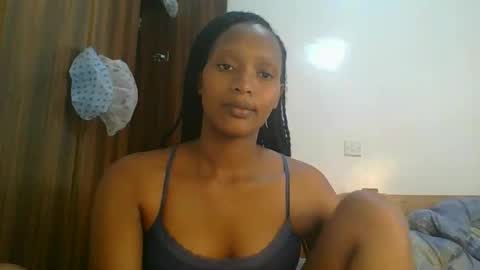 Linda online show from February 26, 3:04 pm