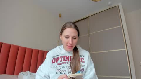 Sofi online show from March 11, 6:52 am