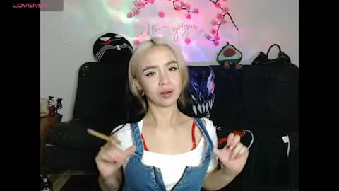 sweet molly420 online show from June 12, 11:04 pm