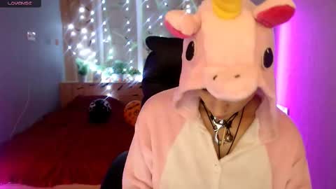 sweet_n_strong online show from November 17, 12:52 pm