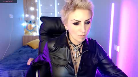 sweet_n_strong online show from December 2, 1:42 pm