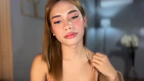 sweet_nikki03 online show from July 28, 6:20 pm