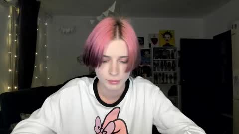 kira online show from January 9, 7:52 pm