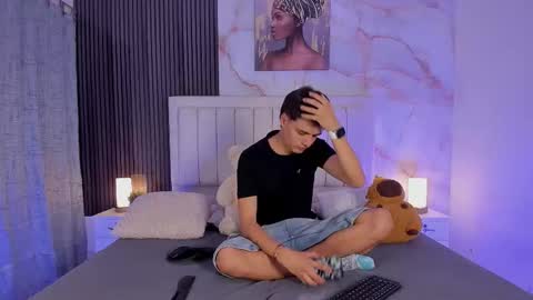 Petter online show from November 5, 7:27 pm