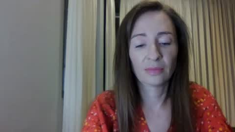sweet_poeme online show from June 22, 12:45 pm