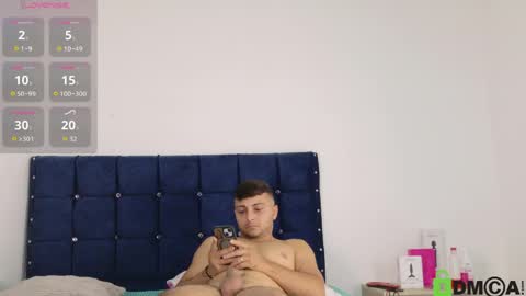 sweet_poisonx online show from May 19, 8:27 pm