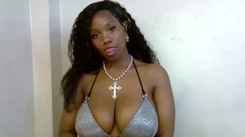 Elina online show from February 17, 6:07 pm