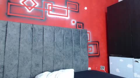 sweet_sofi20 online show from February 8, 2:09 pm