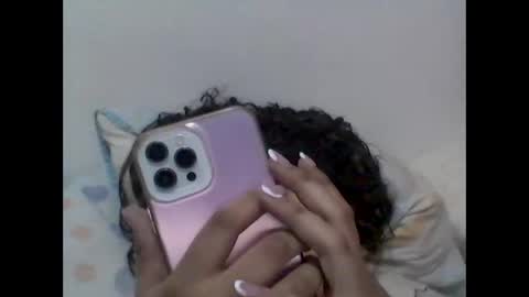 Yeileen online show from March 2, 4:17 am